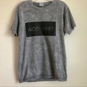 Alpha Omicron Pi (aoii) Gray Marble shirt size med